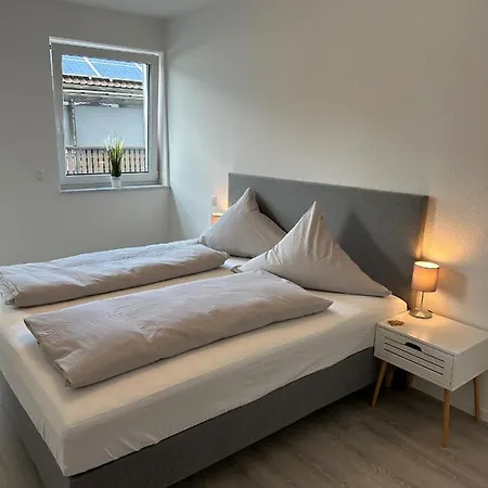 Winetime - Modern - Fur 3 - Zentral - Nahe Mb - Boxspringbett - Netflix Apartman *